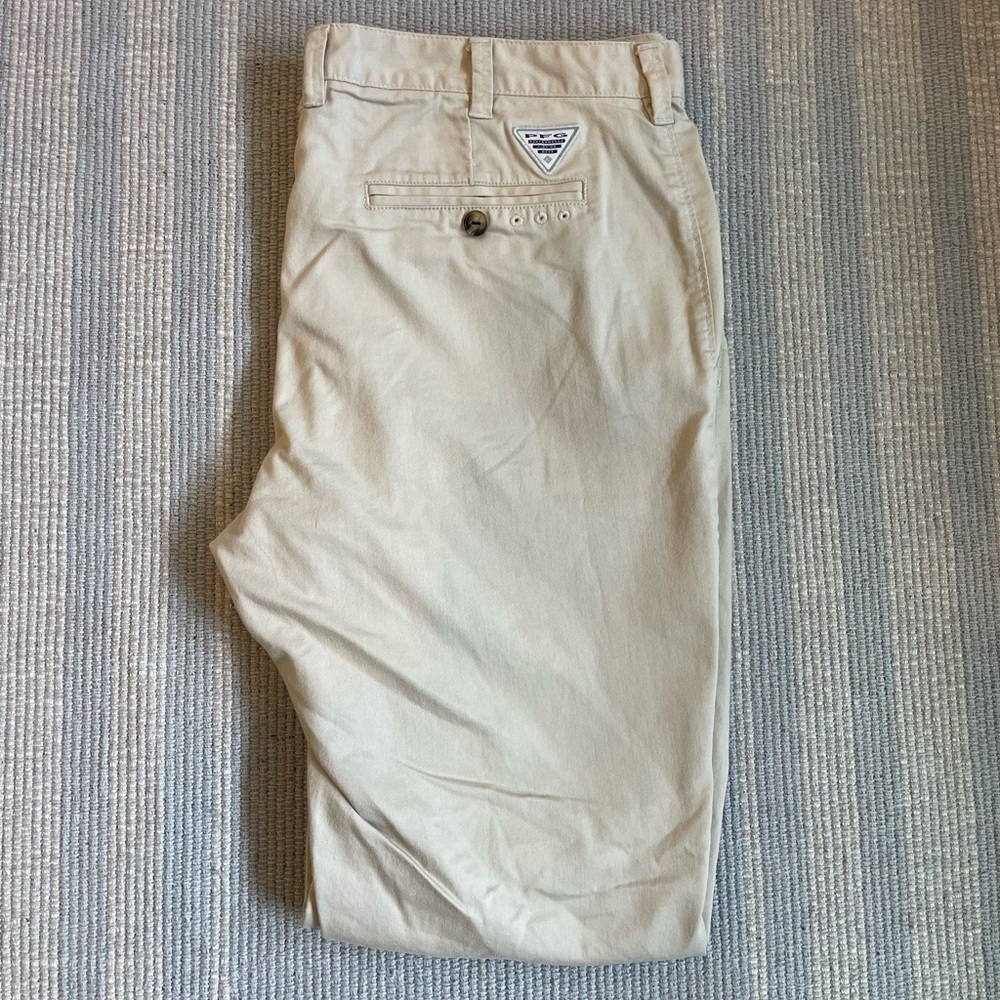 Men’s Columbia 36 W 34 L Khaki Pants